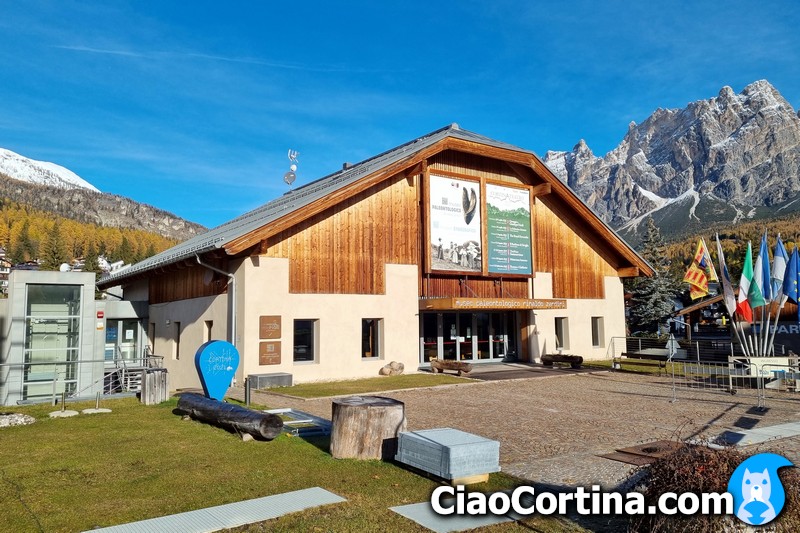 L'Alexander Hall, centro culturale di Cortina