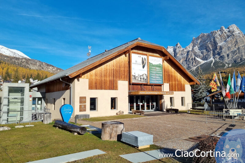 L'Alexander Hall, centro culturale di Cortina