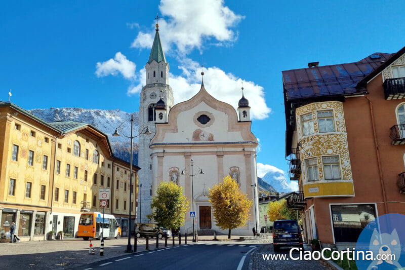 La basilica di Cortina ed il Campanile