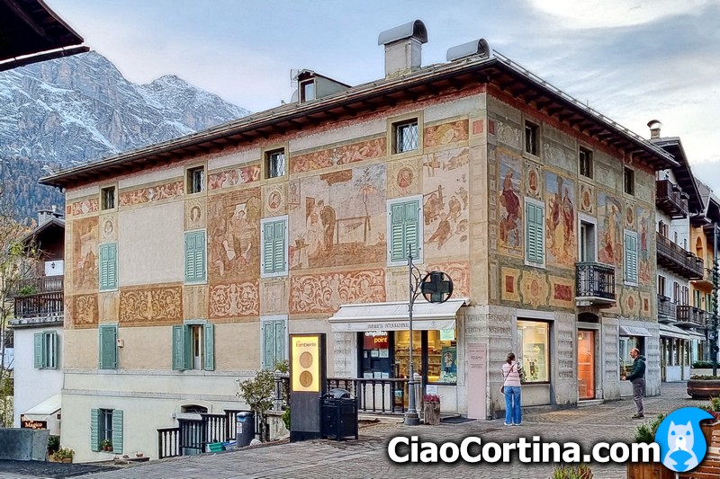 The Ciasa dei Pupe in Corso Italia in Cortina d'Ampezzo