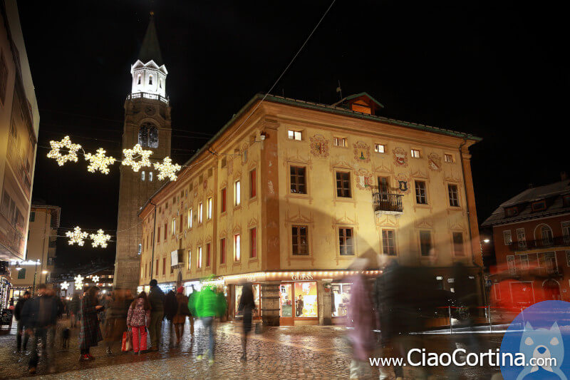 The former town hall of Cortina