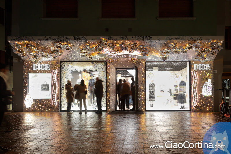 Dior store windows decorated for Christmas