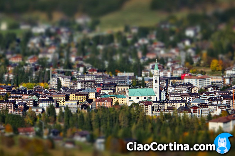 Panorama di Cortina, sullo sfondo Alverà