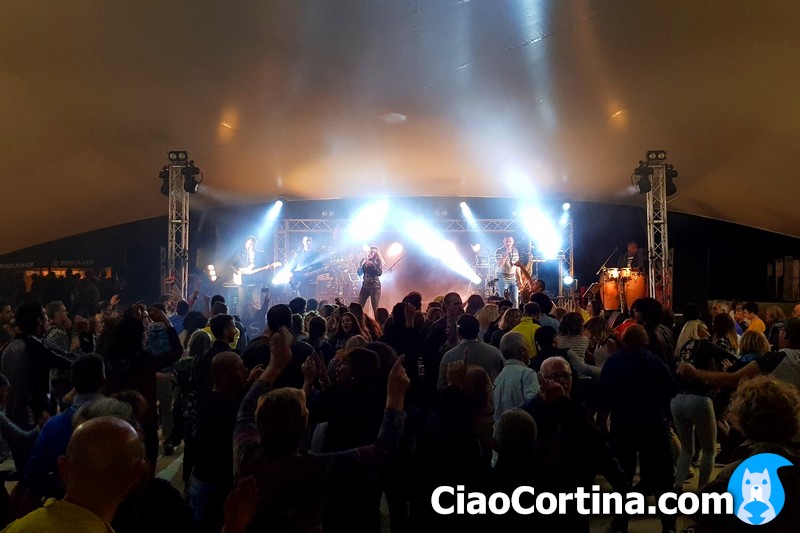 People dancing during a country party in Cortina d'Ampezzo