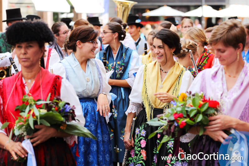 Markatenderins at the Cortina band festival