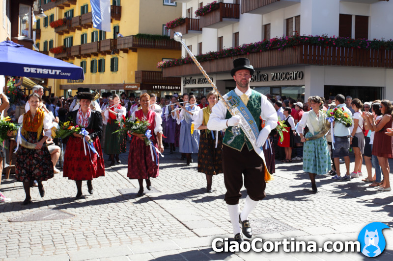 Cortina d'Ampezzo music corps on parade