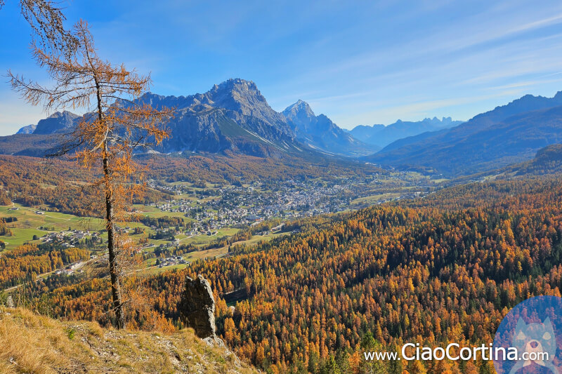 Panorama di Cortina dai Crêpe de Cianderou, con Faloria e Antelao