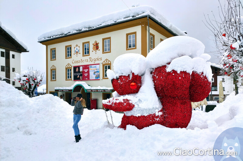 Ciasa delle Regole innevata, a Cortina d'Ampezzo