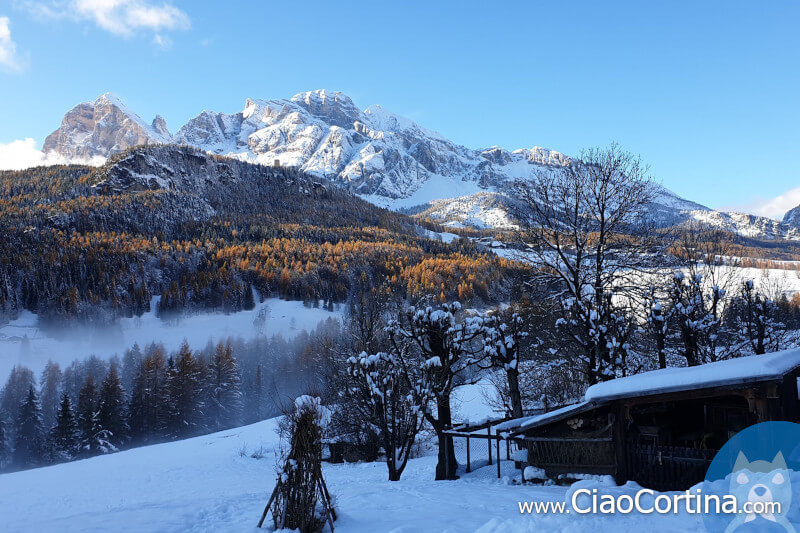 Le Tofane di Cortina d'Ampezzo dopo una nevicata