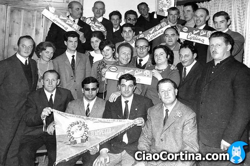 Another historical photograph of the Cortina club
