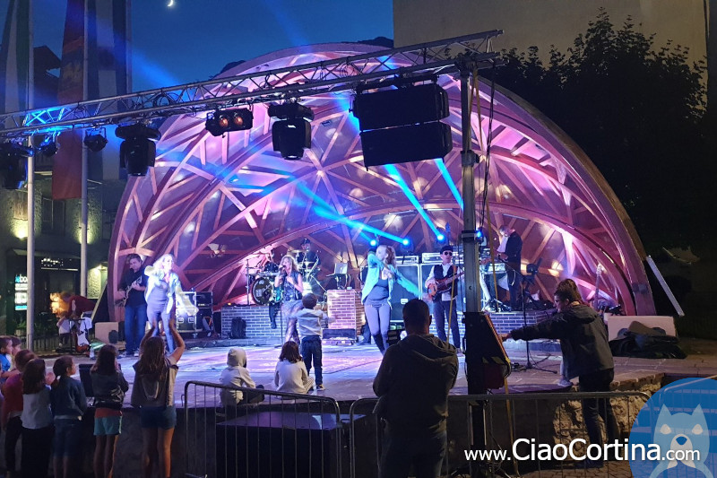 A concert in the seashell of Cortina during the Ampezzo countryside festival