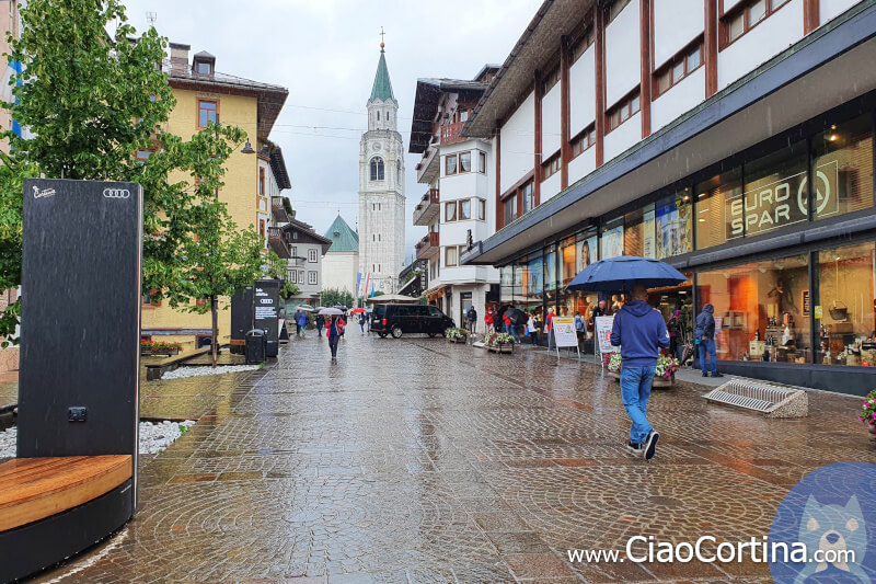 In the mid season months the rain falls in Cortina